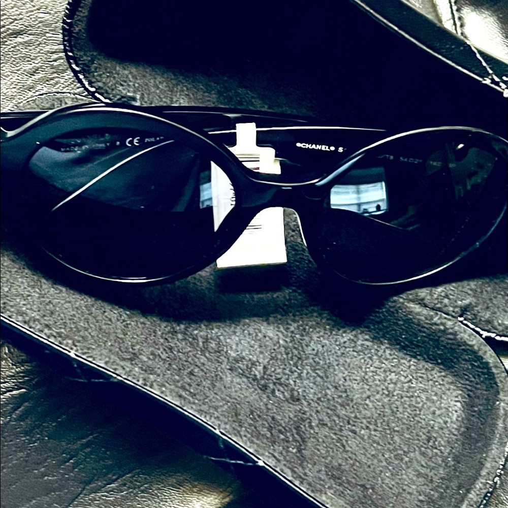 Authentic CHANEL Sunglasses
